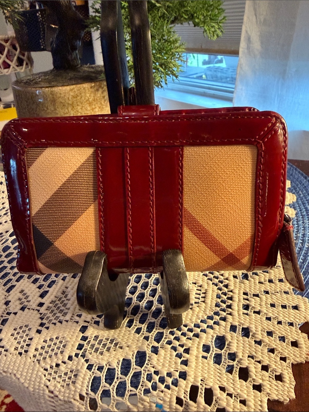 Beautiful Vintage Burberry Wallet - Picture 4 of 13